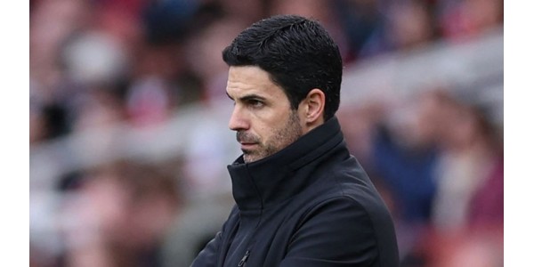 En mislykket kamp fører til at Arsenal mister førsteplassen